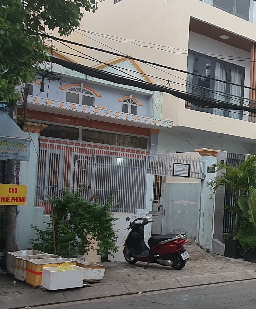 Bán Nhà mặt tiền Trần Thủ Độ 4.6X21(96m2) cấp 4