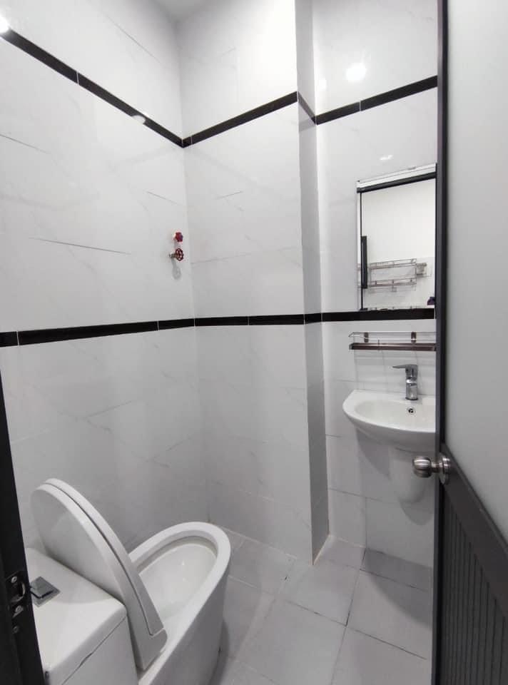 Bán Nhà mặt tiền Thoại Ngọc Hầu 10x60 hầm 7 lầu