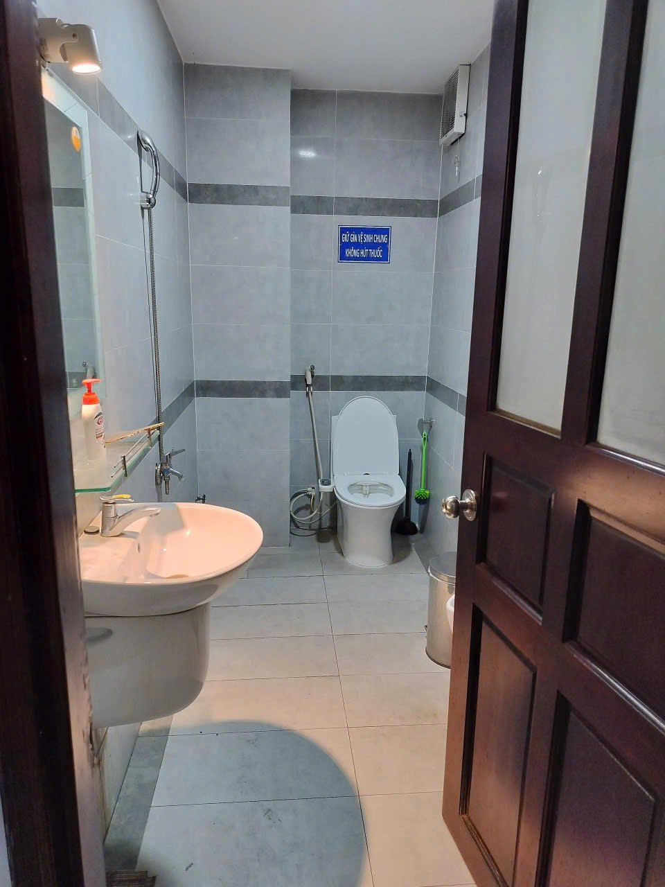 Bán Nhà hẻm Nguyễn Cửu Đàm 5x17 trệt lửng 2 lầu st