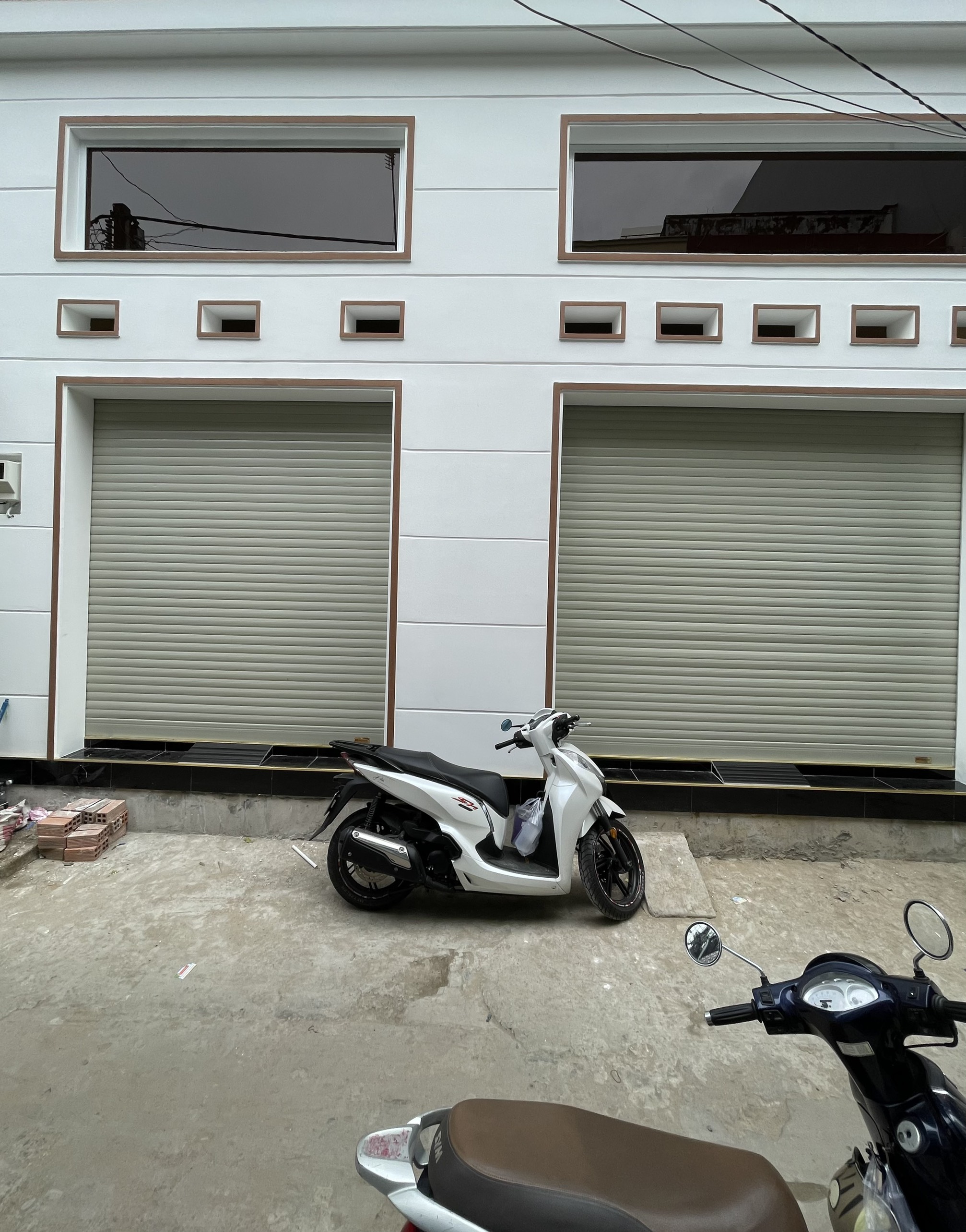 Bán Nhà hẻm Trần Văn Cẩn 8x14m gác lửng,hẻm 4m