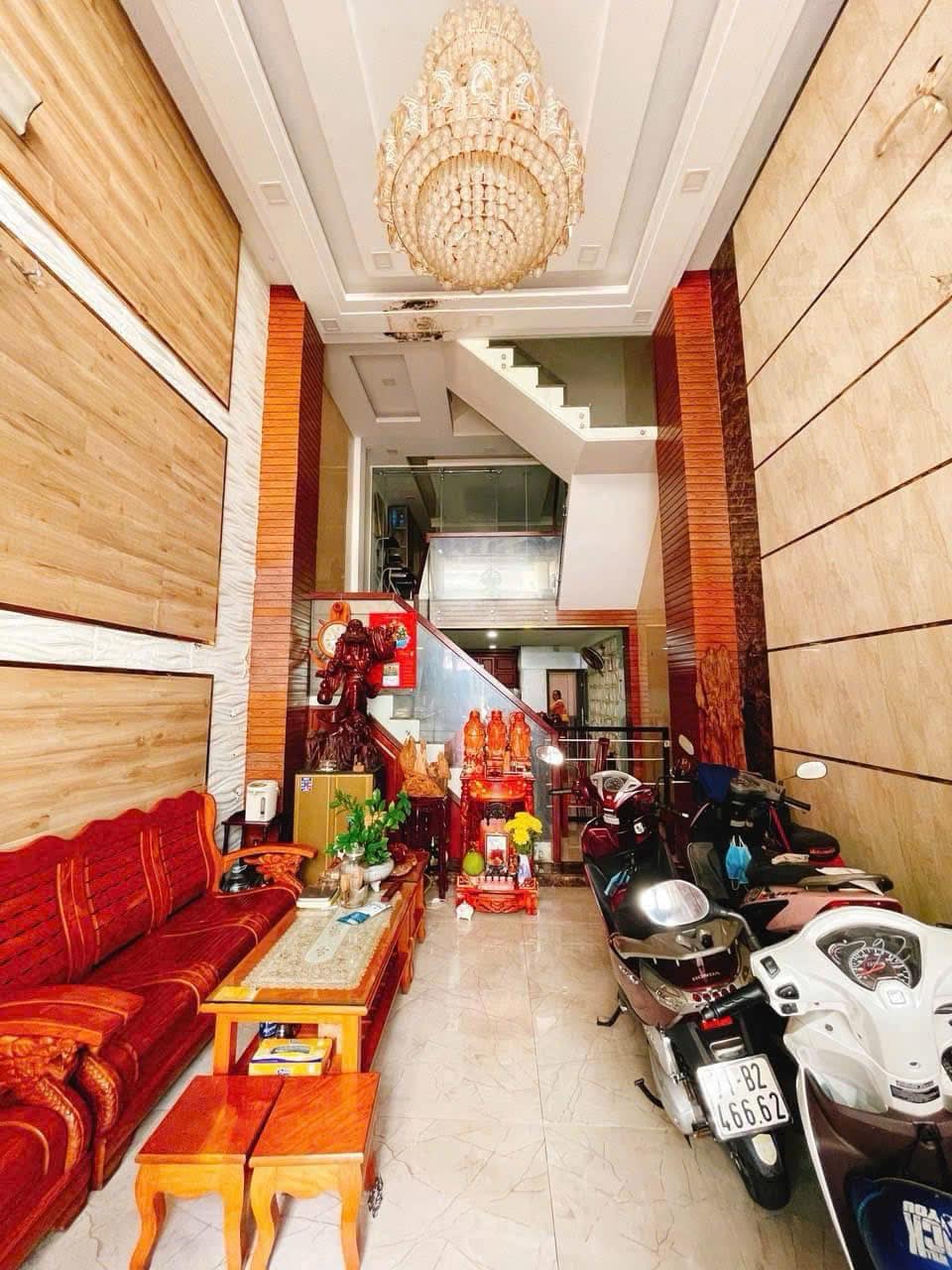 Bán Nhà hẻm Gò Dầu 4m x 14m 1 trệt 1 lửng 2 lầu 1 st