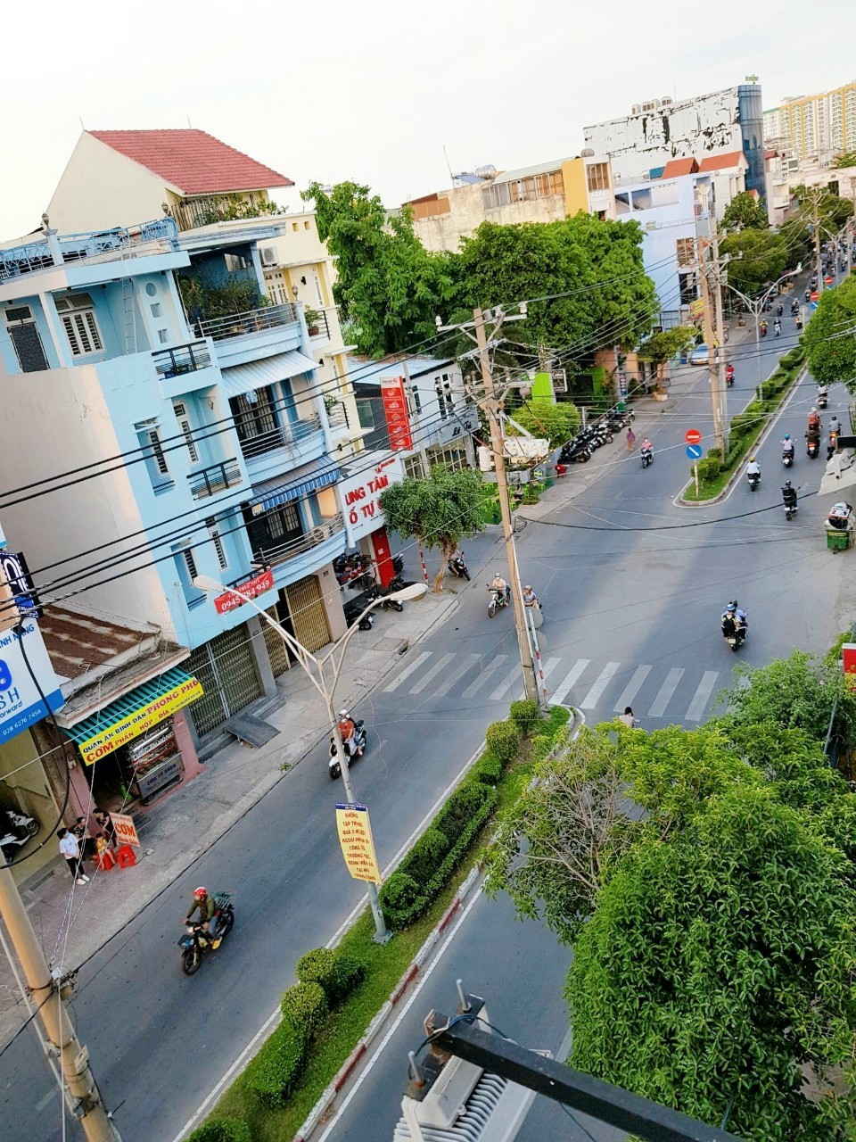 Bán Nhà mặt tiền Nguyễn Cửu Đàm 4x19 2 lầu st, đangthuê 20tr/th,đường 20m