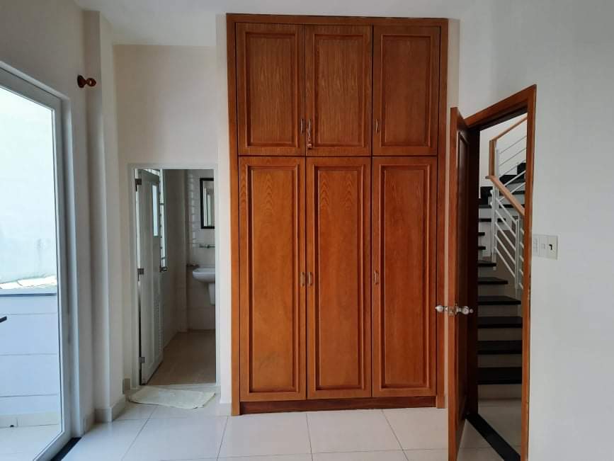 Bán Nhà hẻm Lũy Bán Bích 7x14(99m2) 2 lầu