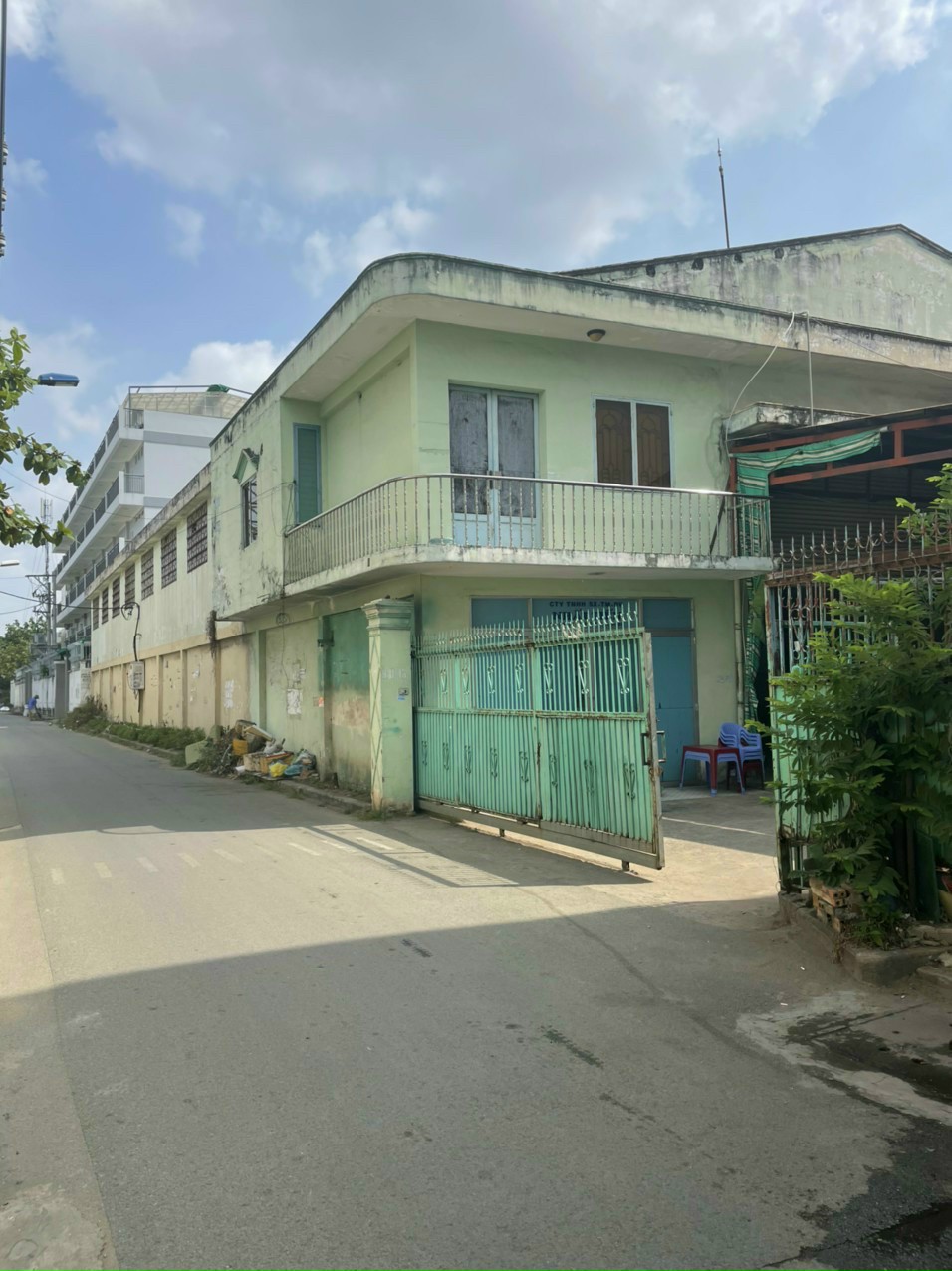Bán Nhà hẻm Hương lộ 2 12x18(214m2) kho xưởng