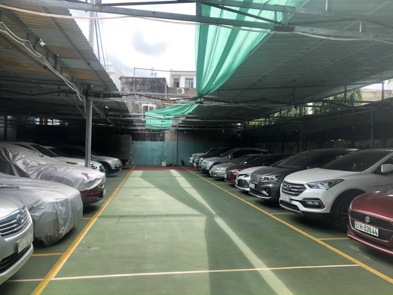 Bán Nhà hẻm Chế Lan Viên 24x39 cấp 4,đường KD 12m thông, đang thuê 33tr/th