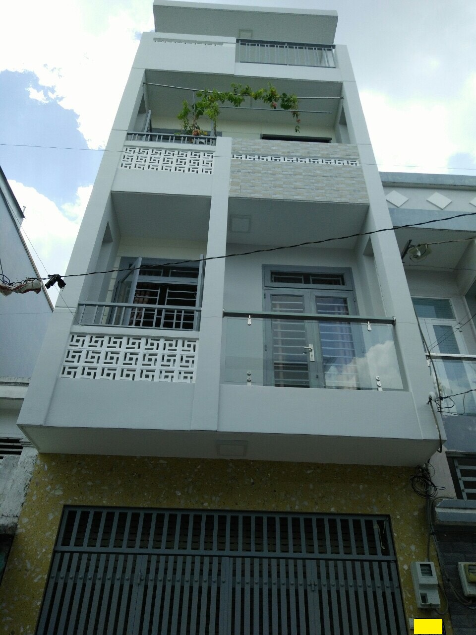 Bán Nhà hẻm Dương Văn Dương 4x12.2 2 lầu st,hẻm rộng 6m