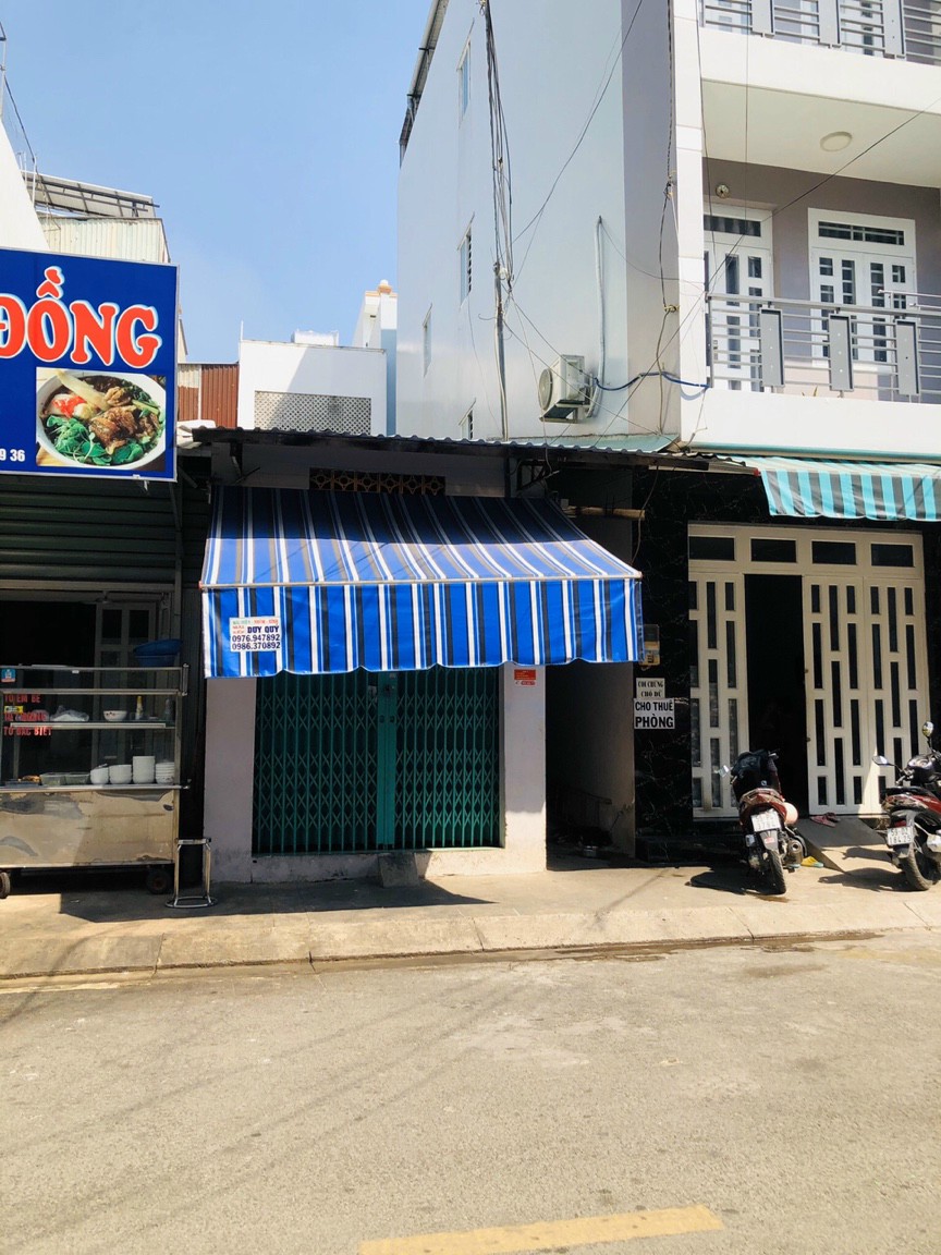 Bán Nhà mặt tiền Lê Lăng 4x18.5m cấp 4,đường 13m