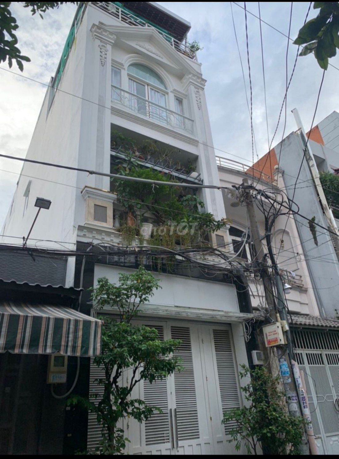 Bán Nhà mặt tiền Chân Lý 4x21(82m2) 2 lầu st