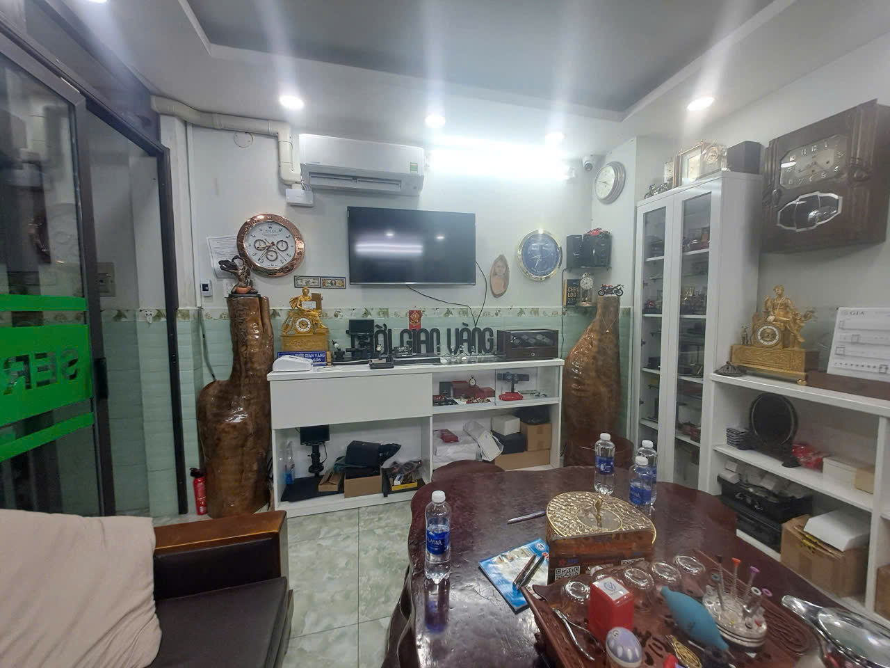 Bán Nhà hẻm Thạch Lam 4x11 Trệt lửng 2 lầu sân thượng 