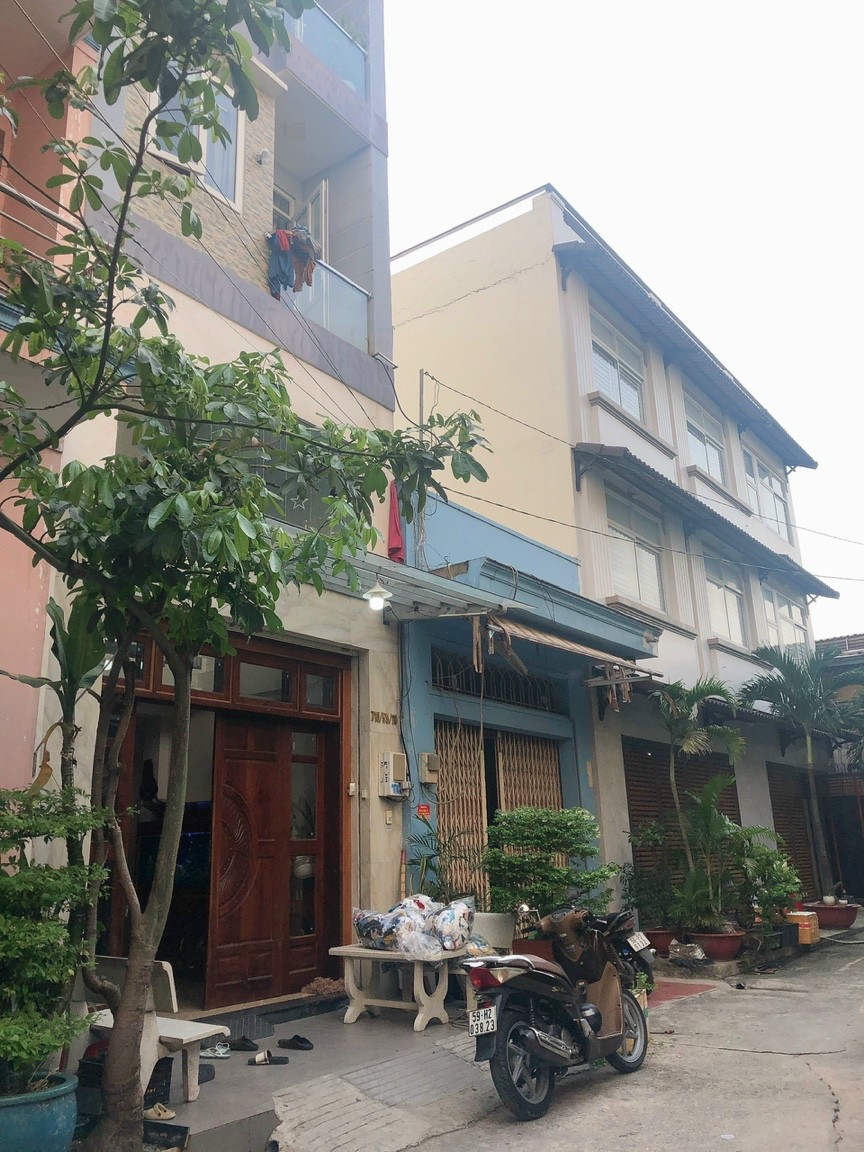 Bán Nhà hẻm Lũy Bán Bích 4x16m(64m2) cấp 4 lửng,hẻm 8m