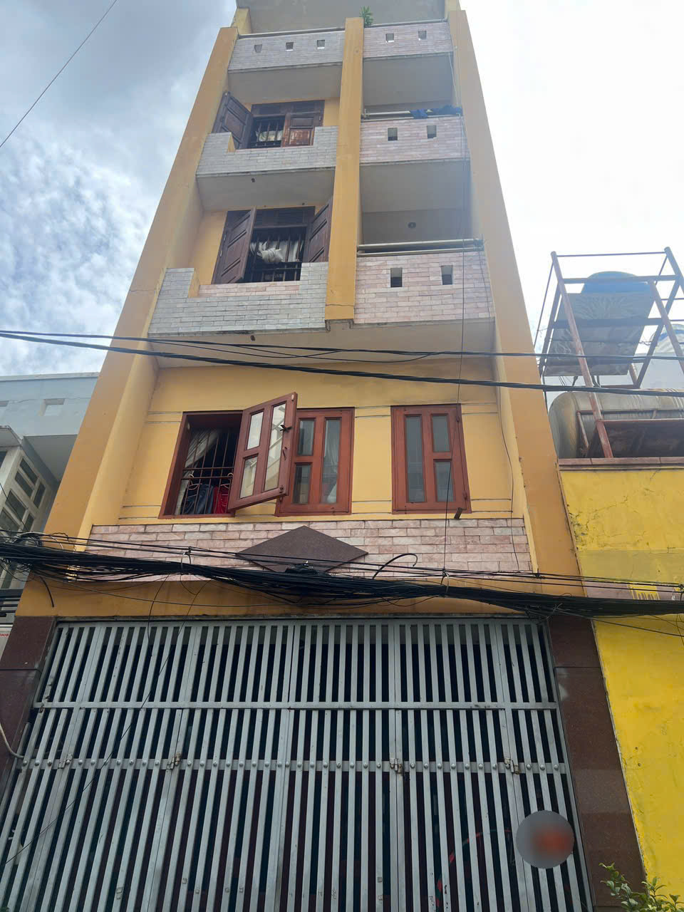 Bán Nhà mặt tiền Tân Quý 4x14 trệt lửng 3 lầu 