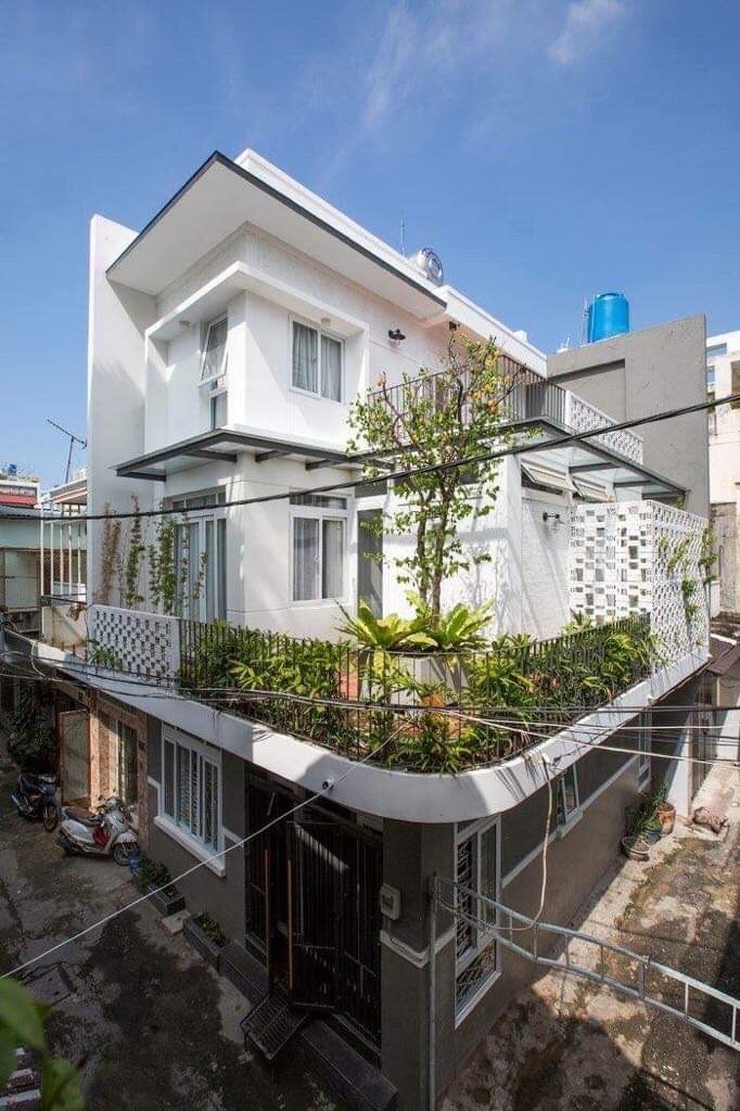 Bán Nhà hẻm Vườn Lài 6.5X8(46m2) 2 lầu,hẻm 5m thông