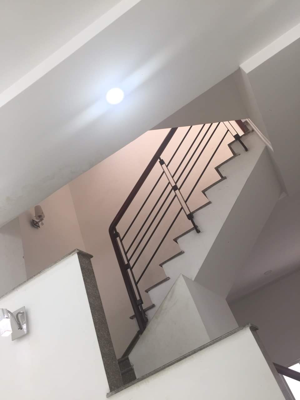 Bán Nhà mặt tiền Dương Văn Dương 4x13m 2 lầu st