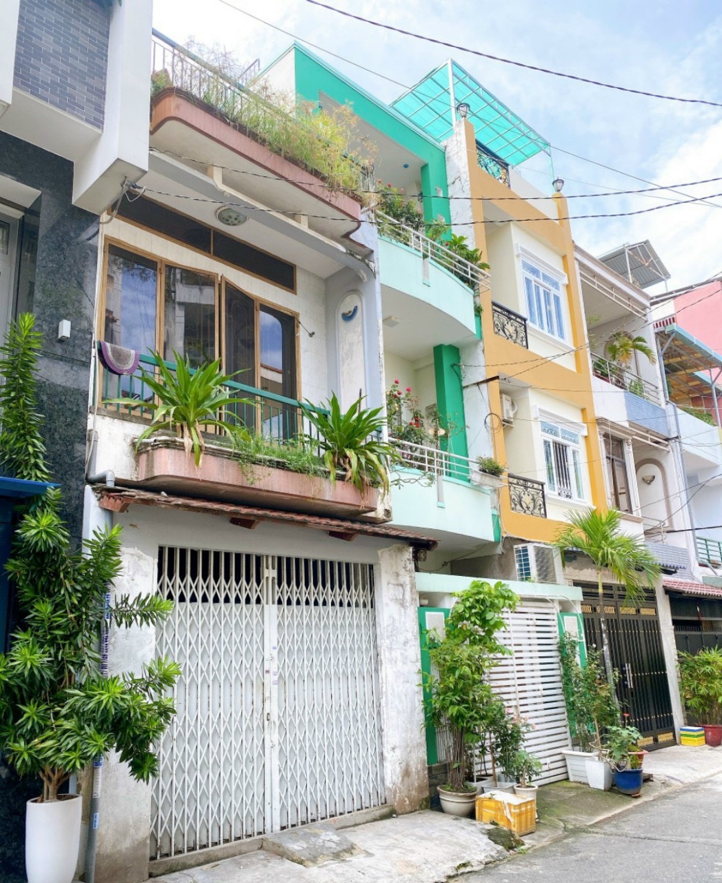 Bán Nhà hẻm Lũy Bán Bích 4x16.25m 1 lầu st, hẻm 8m thông
