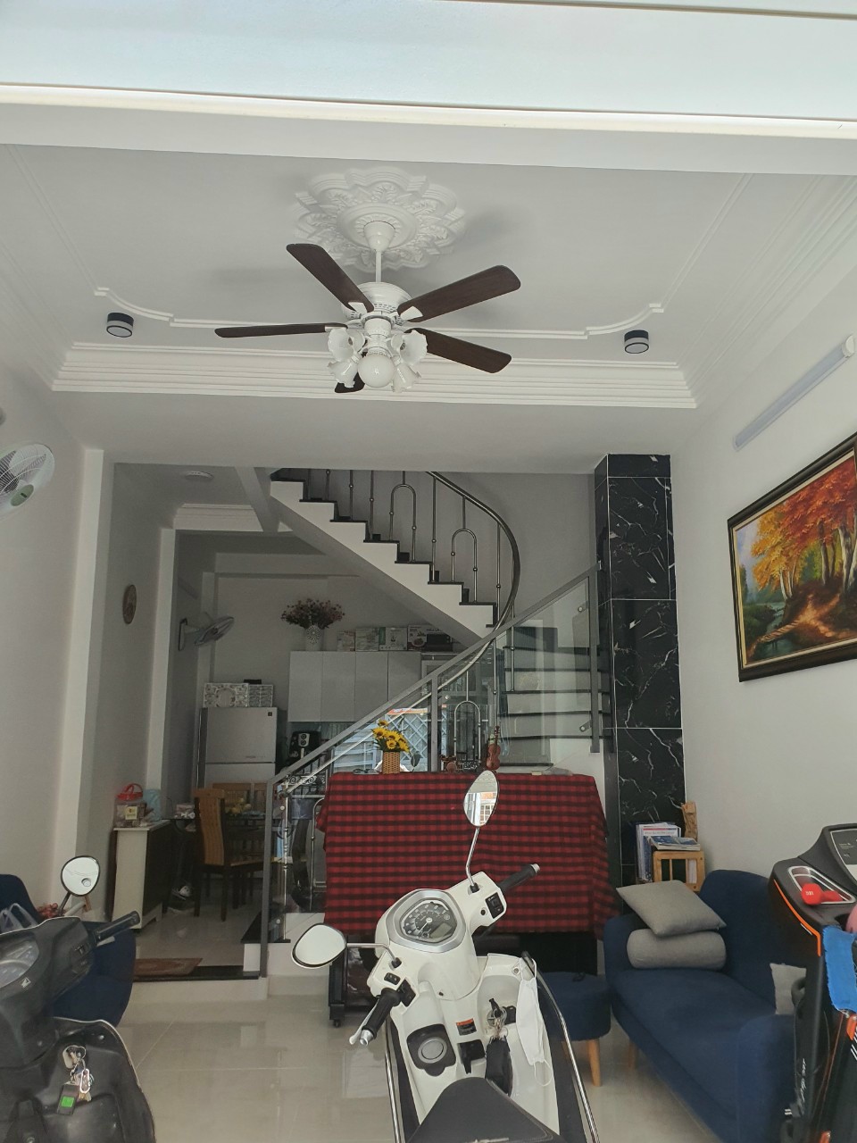 Bán Nhà hẻm Nguyễn Súy 4x10m 2 lầu st
