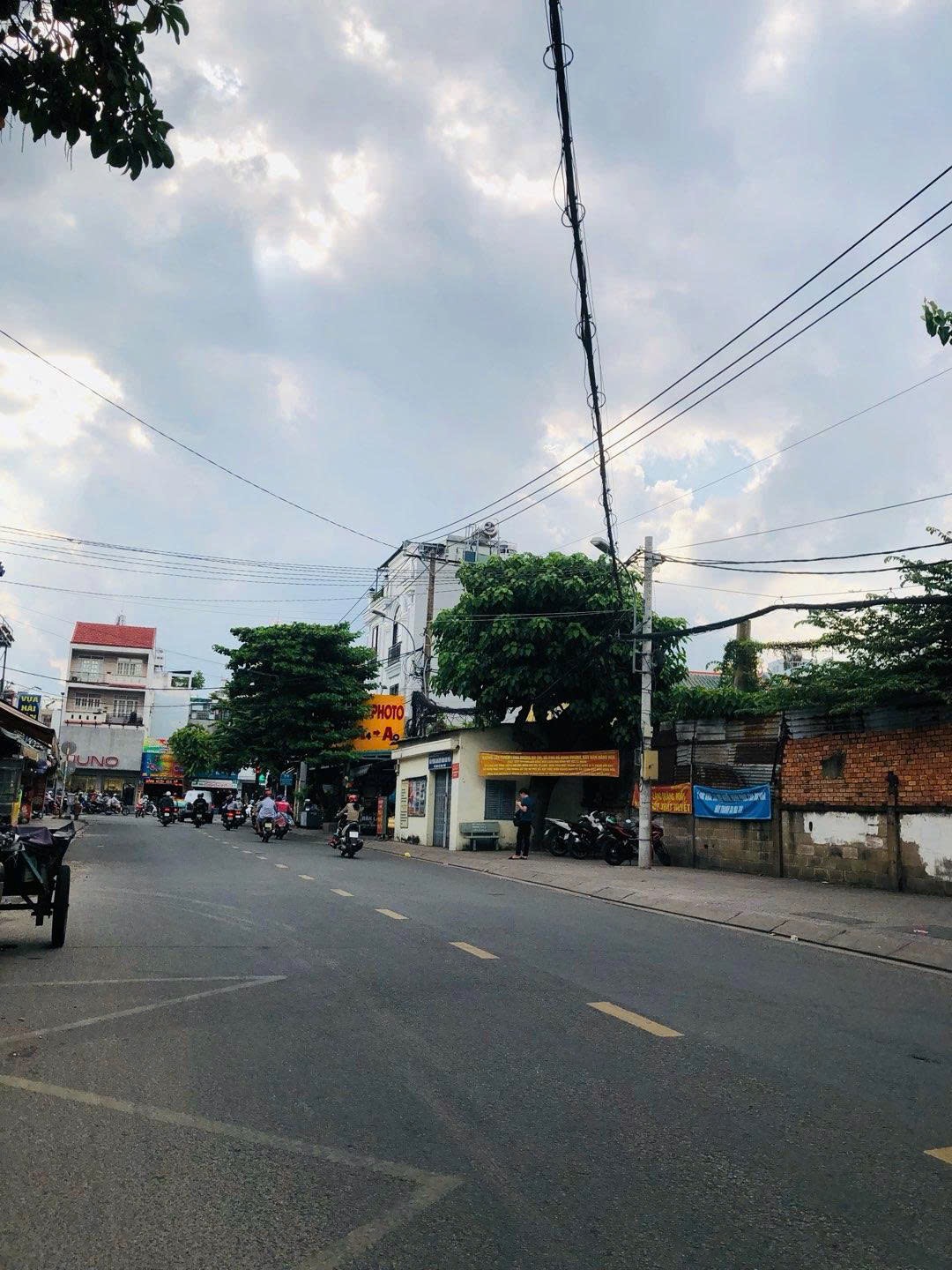 Bán Nhà mặt tiền Tân Thành 5x27 m tóp 4,6 m 3 lầu