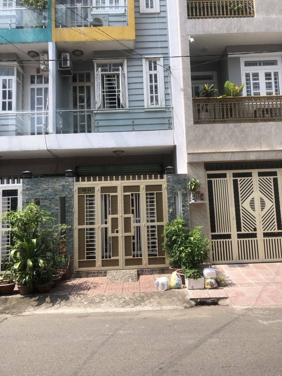 Bán Nhà hẻm Nguyễn Văn Vịnh 4x18 1 trệt 3 lầu
