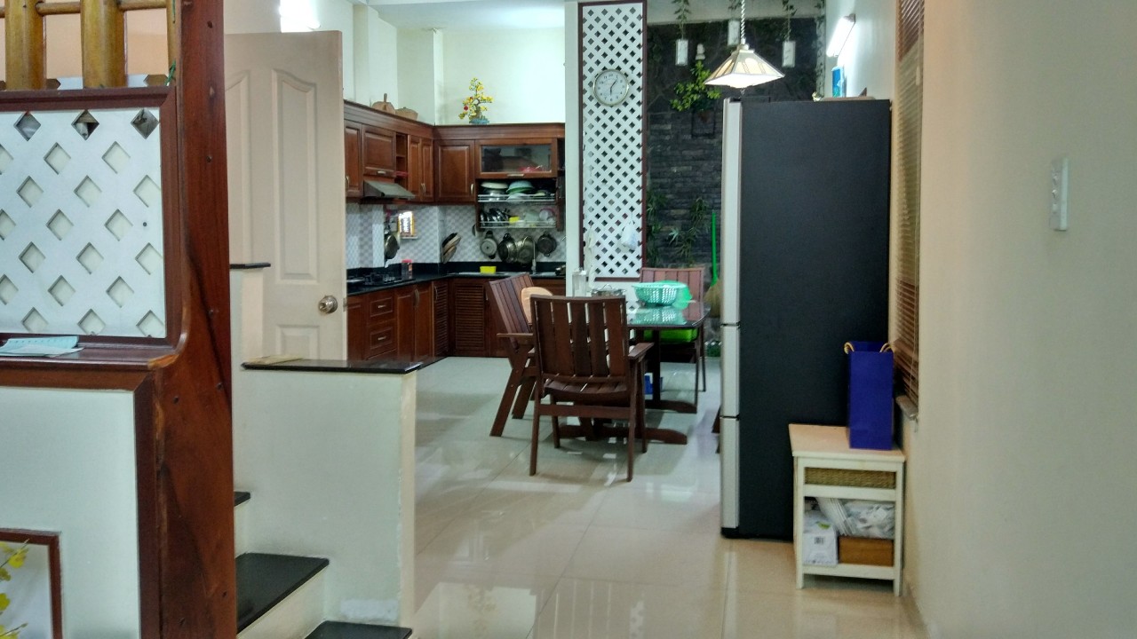 Bán Nhà hẻm Bờ Bao Tân Thắng 4.3(4.4)x14.3 ( 61.3 1 LẦU ST,hẻm 5m