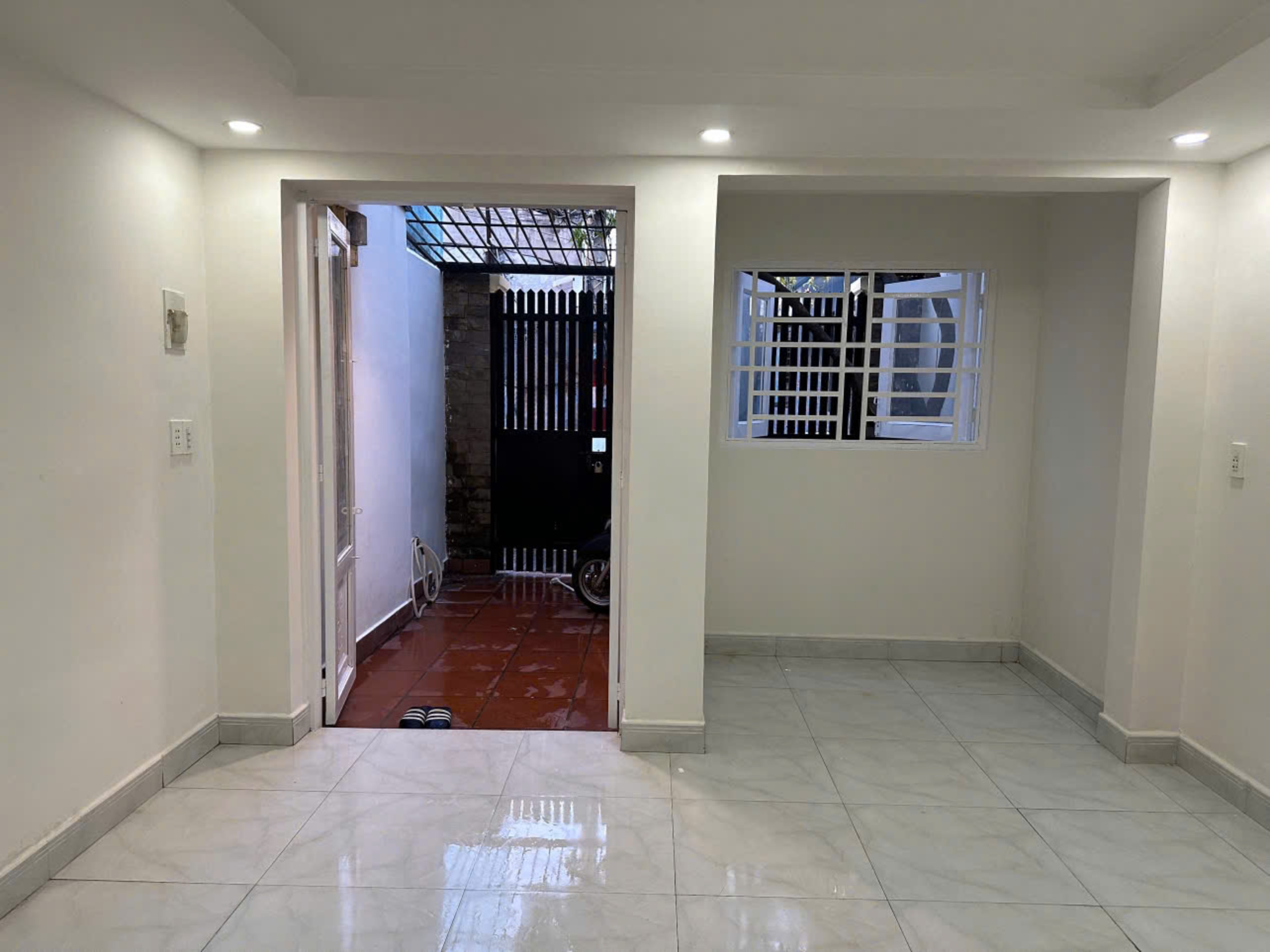 Bán Nhà hẻm Bình Long 4x12m 1 lửng 1 lầu (2pn, 1 phòng thờ, 3wc)