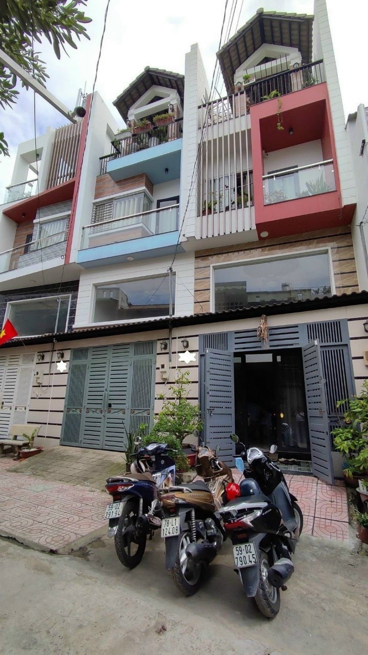 Bán Nhà hẻm Tô Hiệu 4.15x14m lửng 2 lầu st,hẻm 6m